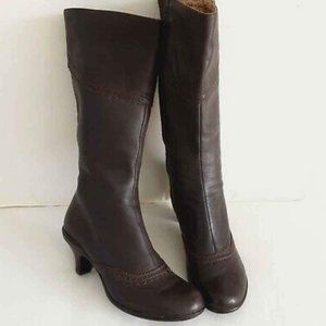 NEW - Sofft Leather Boots size 11 M. Full Zip Brown Knee High Women's Ceville